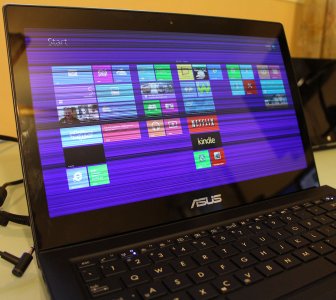ASUS-301-ScreenProblem.jpg