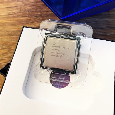 9900c.jpeg