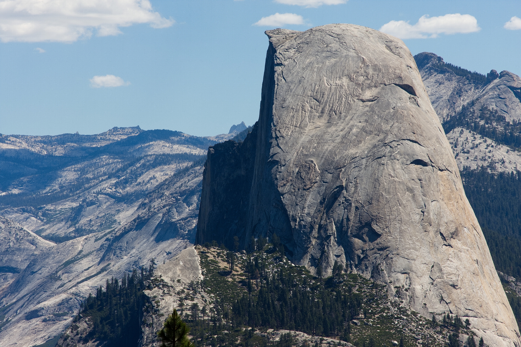 Yosemite_Half-Dome1_105mm.jpg