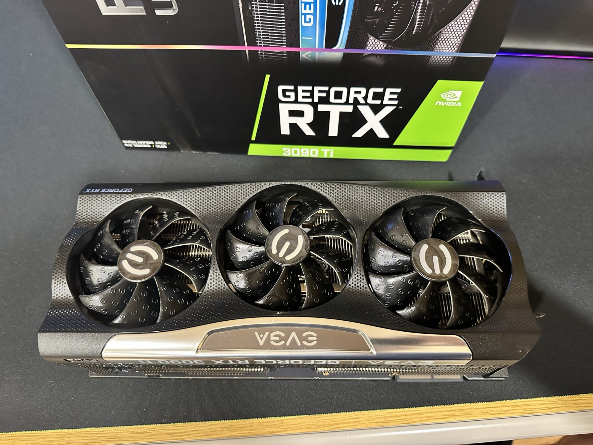 FS: EVGA 3090 Ti FTW3 Ultra, AMD reference 6900xt, Super Flower 1000w ...