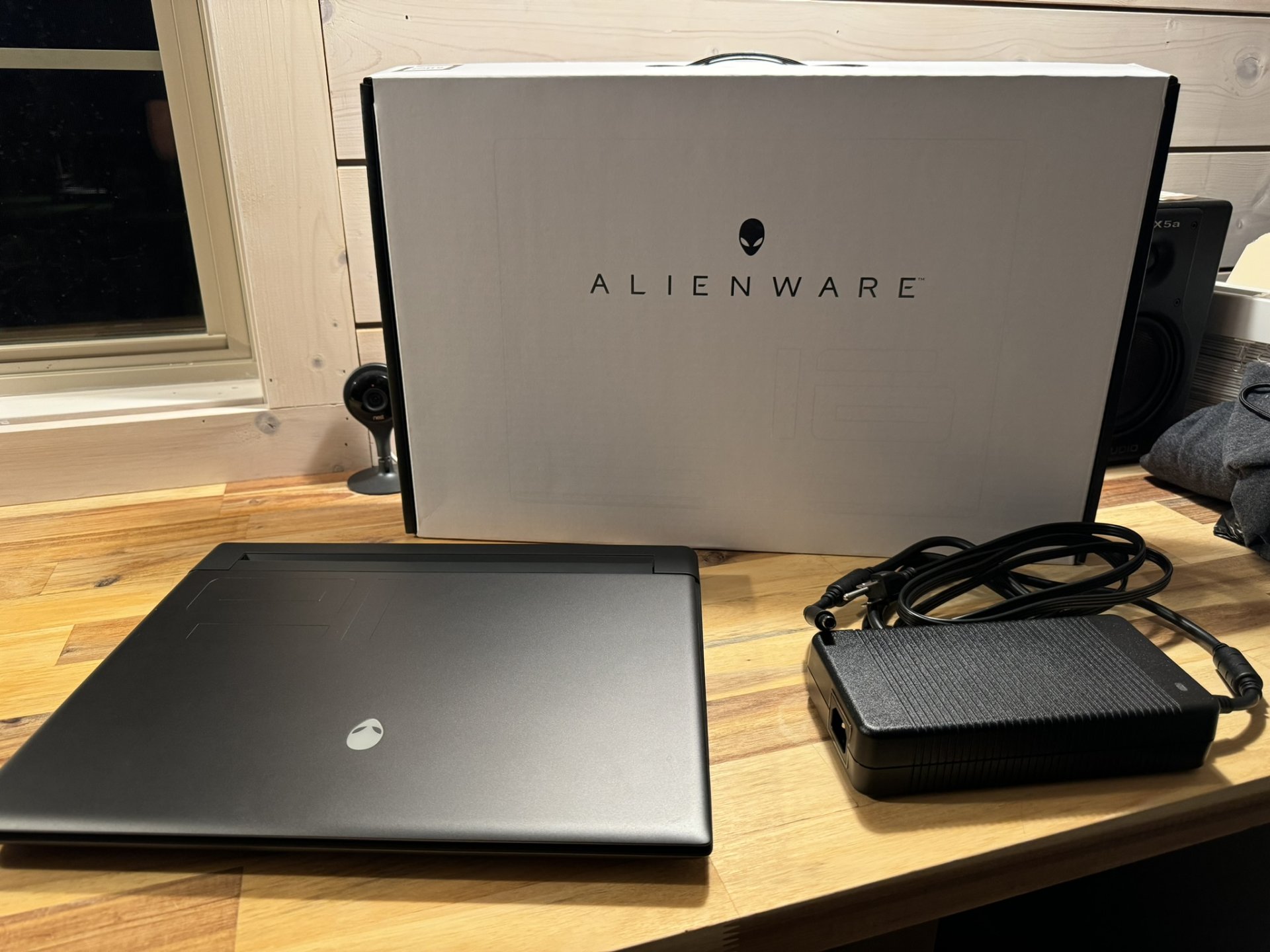 SOLD: Alienware m16 R1 i7-13700HX / RTX 4070 8GB / 16GB / 1TB SSD SOLD ...