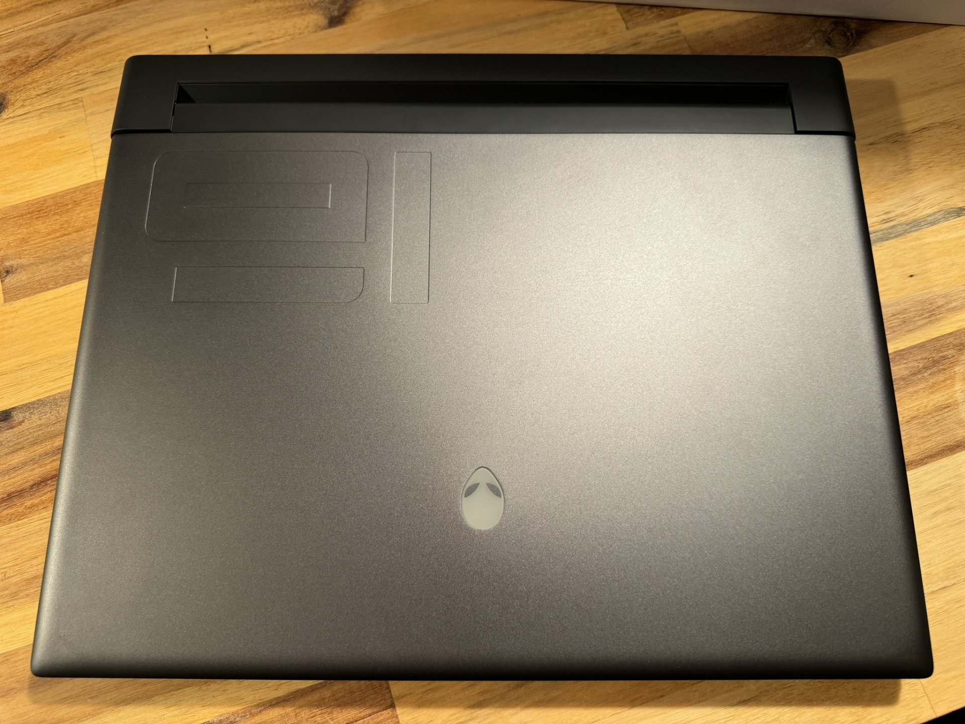SOLD: Alienware m16 R1 i7-13700HX / RTX 4070 8GB / 16GB / 1TB SSD SOLD ...