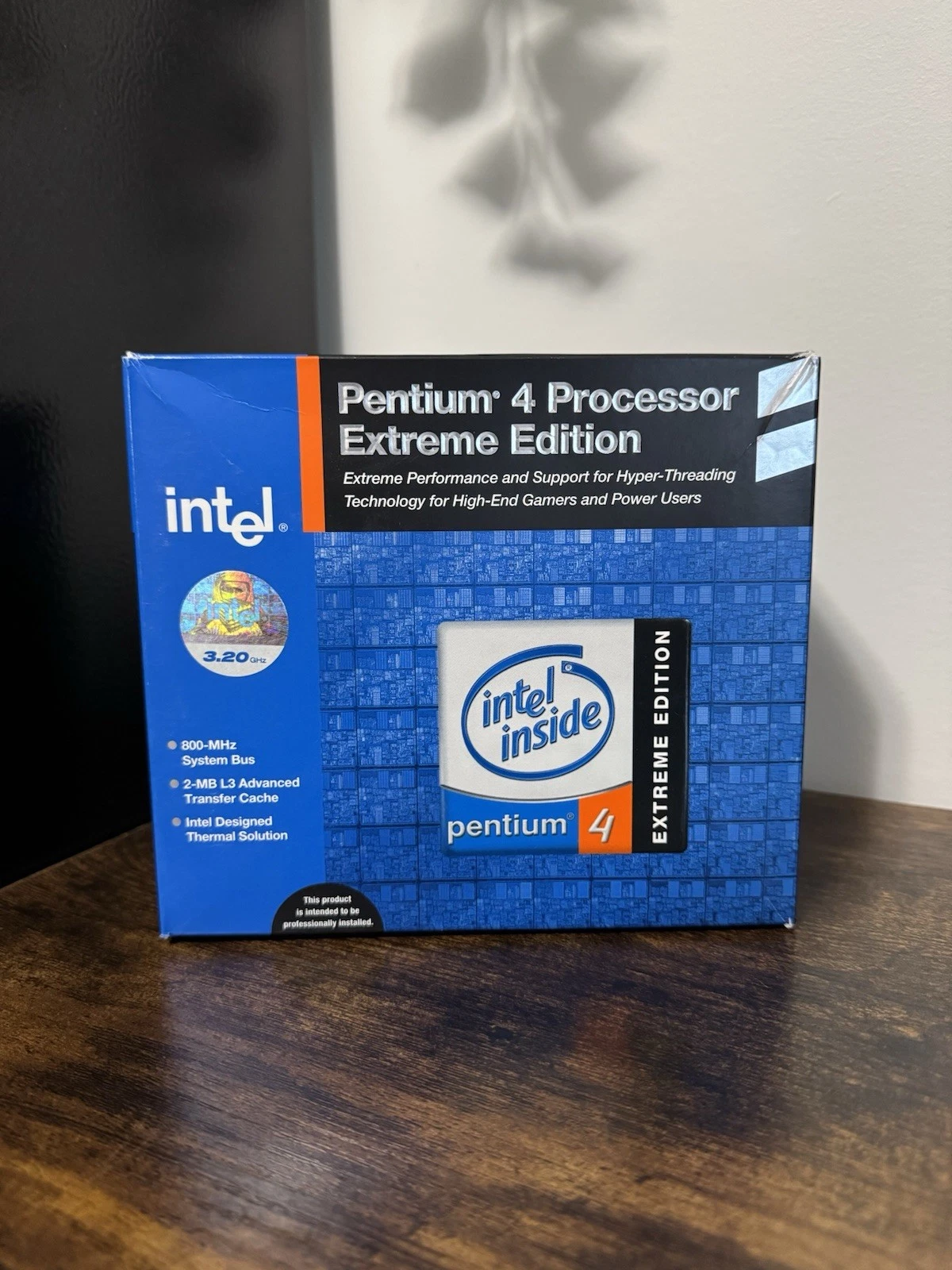 NEW Intel Pentium® 4 SL7AA Extreme Edition 3.2GHz 2MB Cache 478 RARE SEALED  | [H]ard|Forum, image size:1200x1600