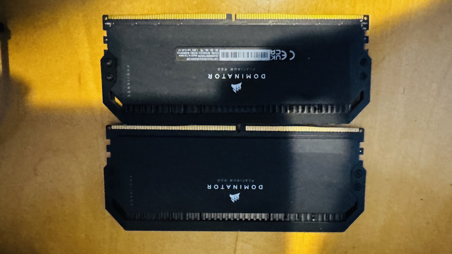 F/S: Corsair Dominator 2x16 32 GB DDR5 6200 CL36-39-39-72 and T-FORCE ...